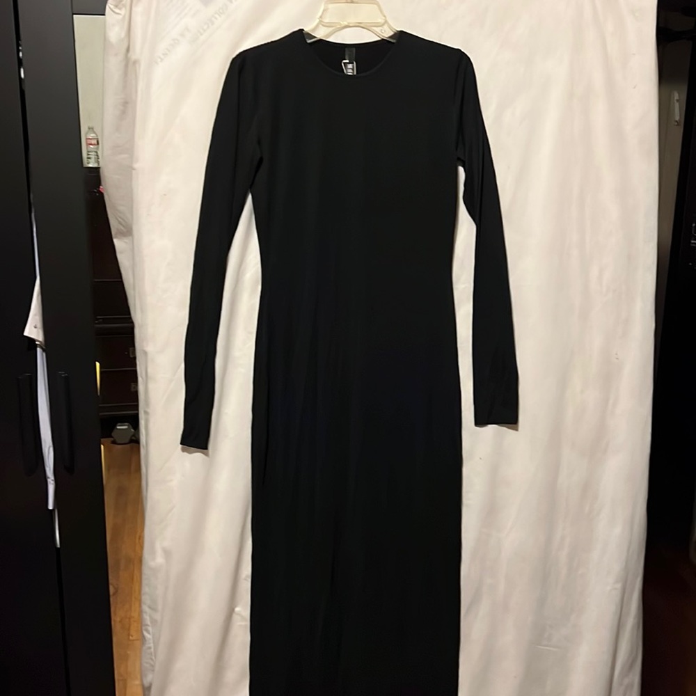 Skims SMOOTH LOUNGE CREW NECK LONG SLEEVE DRESS